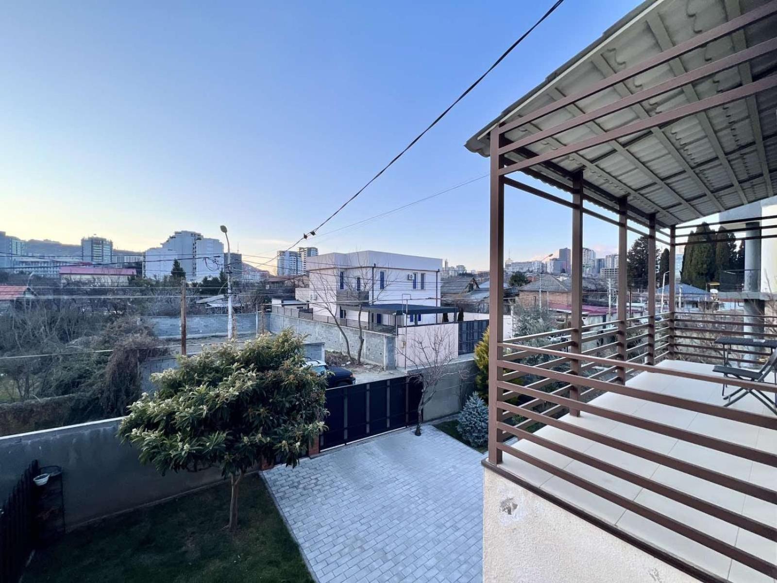 Villa In Tbilisi Buitenkant foto